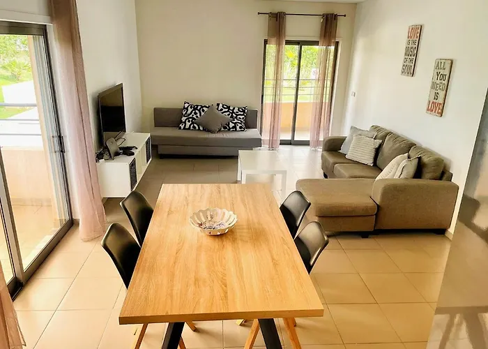 Awesome In Da Rocha Lejlighed