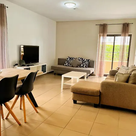 Awesome In Da Rocha * Portimão