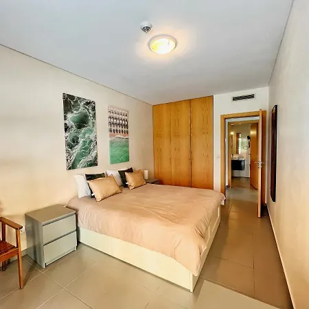 Apartament Awesome In Da Rocha
